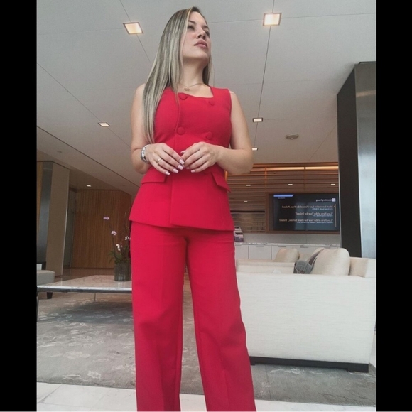 Zara 2 PC Set Lined Button Vest & Pants Red - Picture 12 of 16